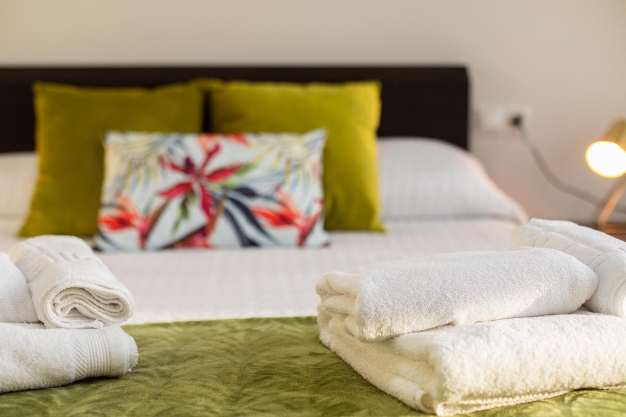 Veigas De Iria - Apartamento Turistico Vut Padrón Esterno foto